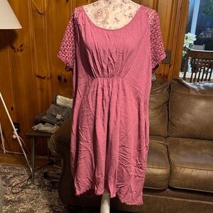 Umgee Mauve Mini Dress with Lace Sleeves